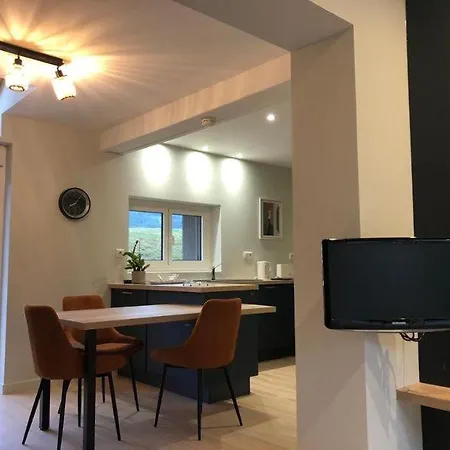 Le De Marie Apartment *
